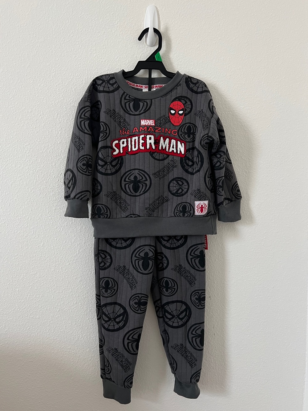 🕷️ Marvel The Amazing Spider-Man 2-Piece Set 🕷️